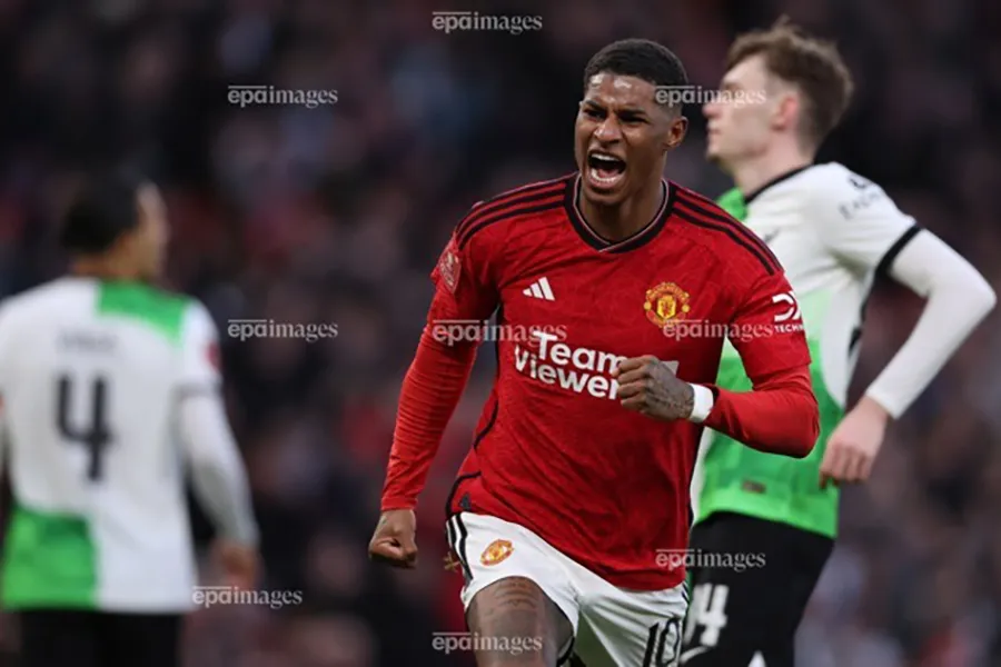 Lời thú nhận về giấc mơ chơi bóng cả đời cho MU của Rashford nói lên rất nhiều điều. ẢNH: EPA Lời thú nhận về giấc mơ chơi bóng cả đời cho MU của Rashford,MU,RASHFORD