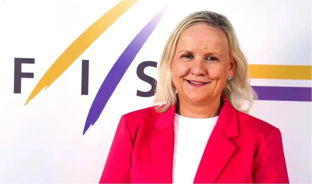 Chủ tịch IOC, bà Kirsty Coventry "chốt" thể thao Nga quay lại phong trào Olympic. Ảnh:Sovietsky Sport. The- thao- Nga- 3.jpg