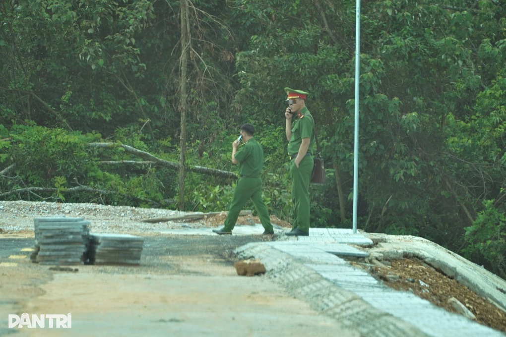 Công an vào cuộc vụ sốt đất ở Hà Tĩnh - 2