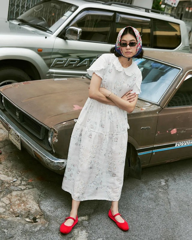 Giày cao gót và kiểu giày phù hợp diện cùng váy dáng dài 3 Giày cao gót và kiểu giày hợp diện cùng váy dáng dài - Ảnh 4.