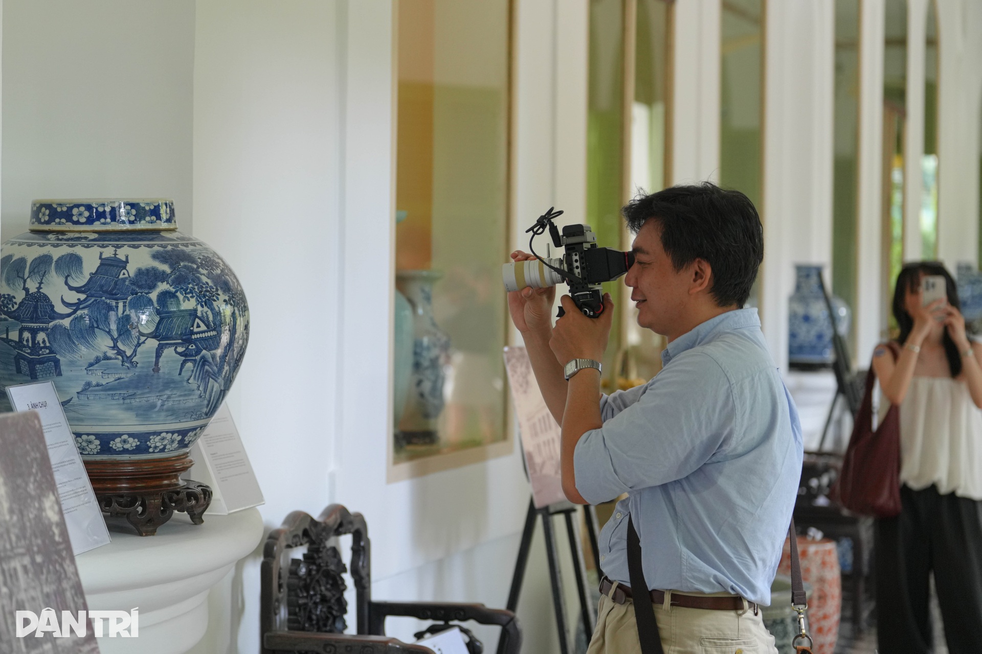 Người dân TPHCM khám phá dinh thự cổ hơn 150 tuổi trong Lãnh sự quán Pháp - 7 Người dân TPHCM khám phá dinh thự cổ hơn 150 tuổi trong Lãnh sự quán Pháp - 7