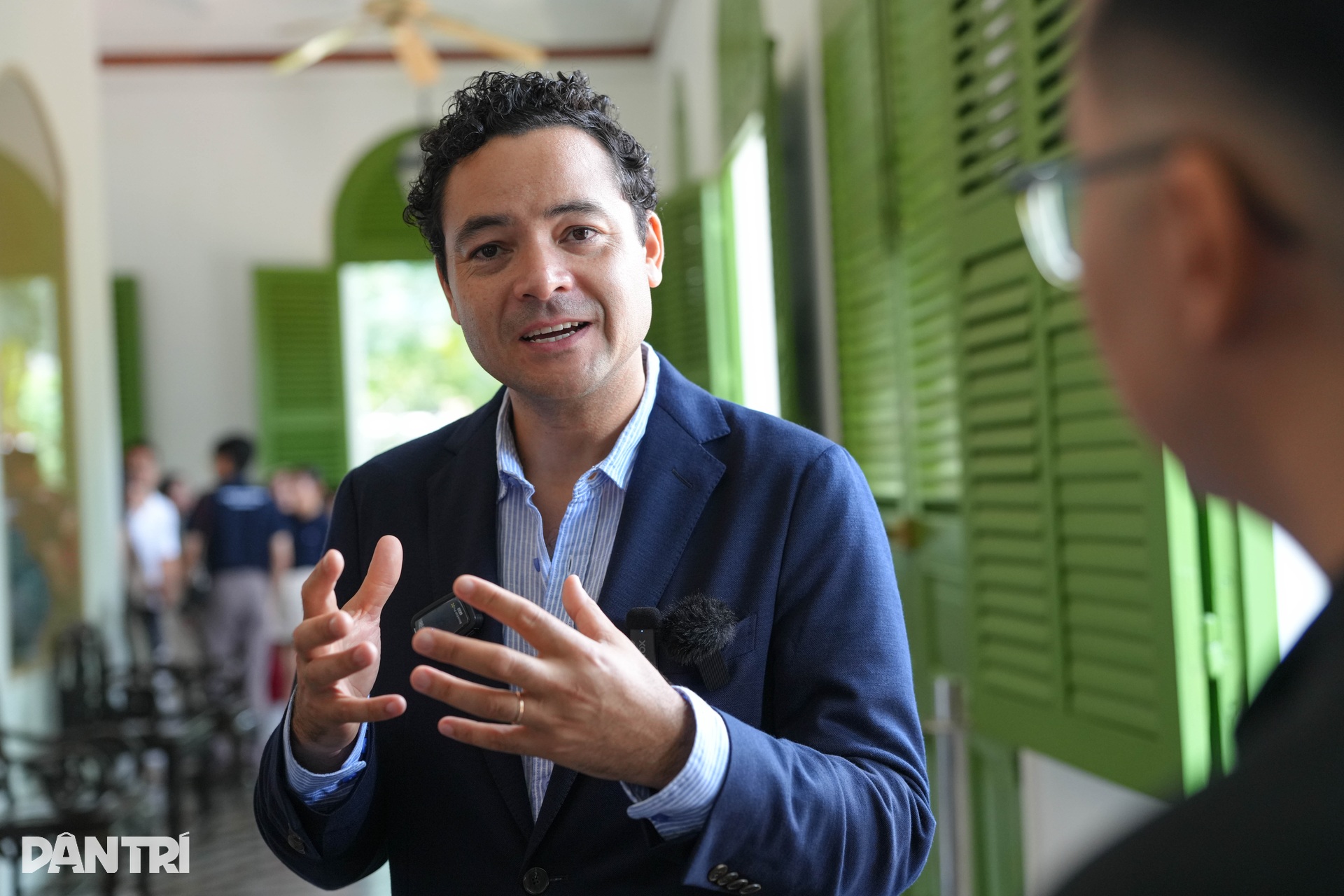 Người dân TPHCM khám phá dinh thự cổ hơn 150 tuổi trong Lãnh sự quán Pháp - 13 Người dân TPHCM khám phá dinh thự cổ hơn 150 tuổi trong Lãnh sự quán Pháp - 13