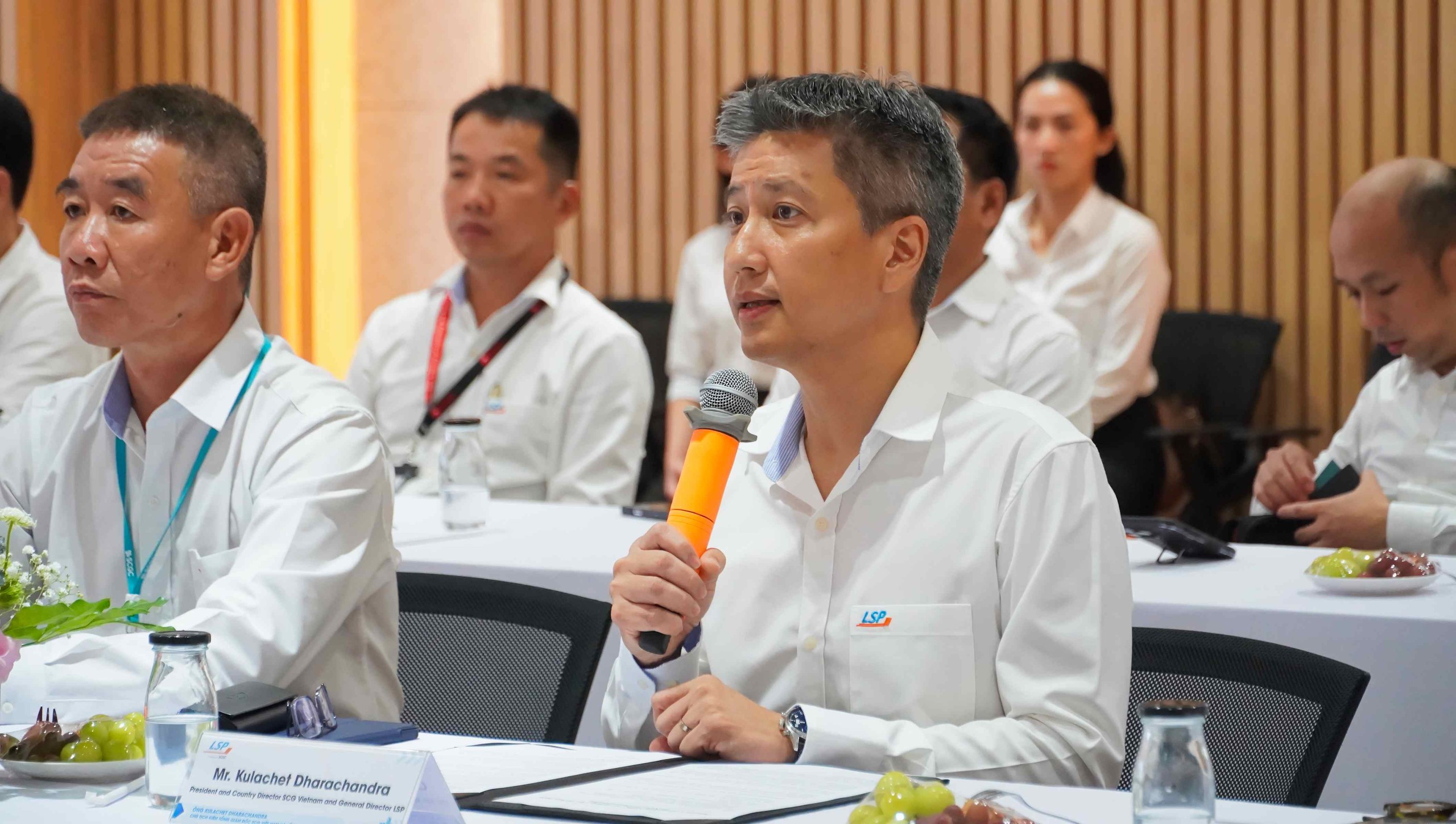 Chủ tịch UBND TP HCM thăm và làm việc tại Tổ hợp Hóa dầu 5,5 tỉ USD- Ảnh 2.