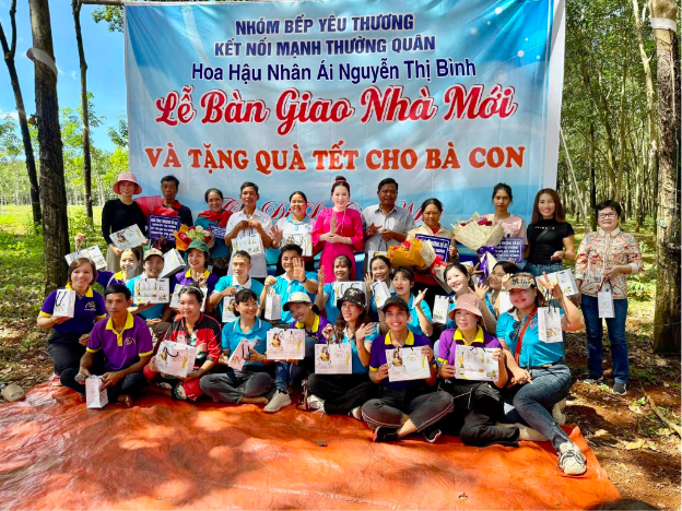 Nguyễn Thị Bình: Hành trình hoa hậu nhân ái lan tỏa giá trị tốt đẹp đến cộng đồng- Ảnh 3. Nguyễn Thị Bình: Hành trình hoa hậu nhân ái lan tỏa giá trị tốt đẹp đến cộng đồng- Ảnh 3.