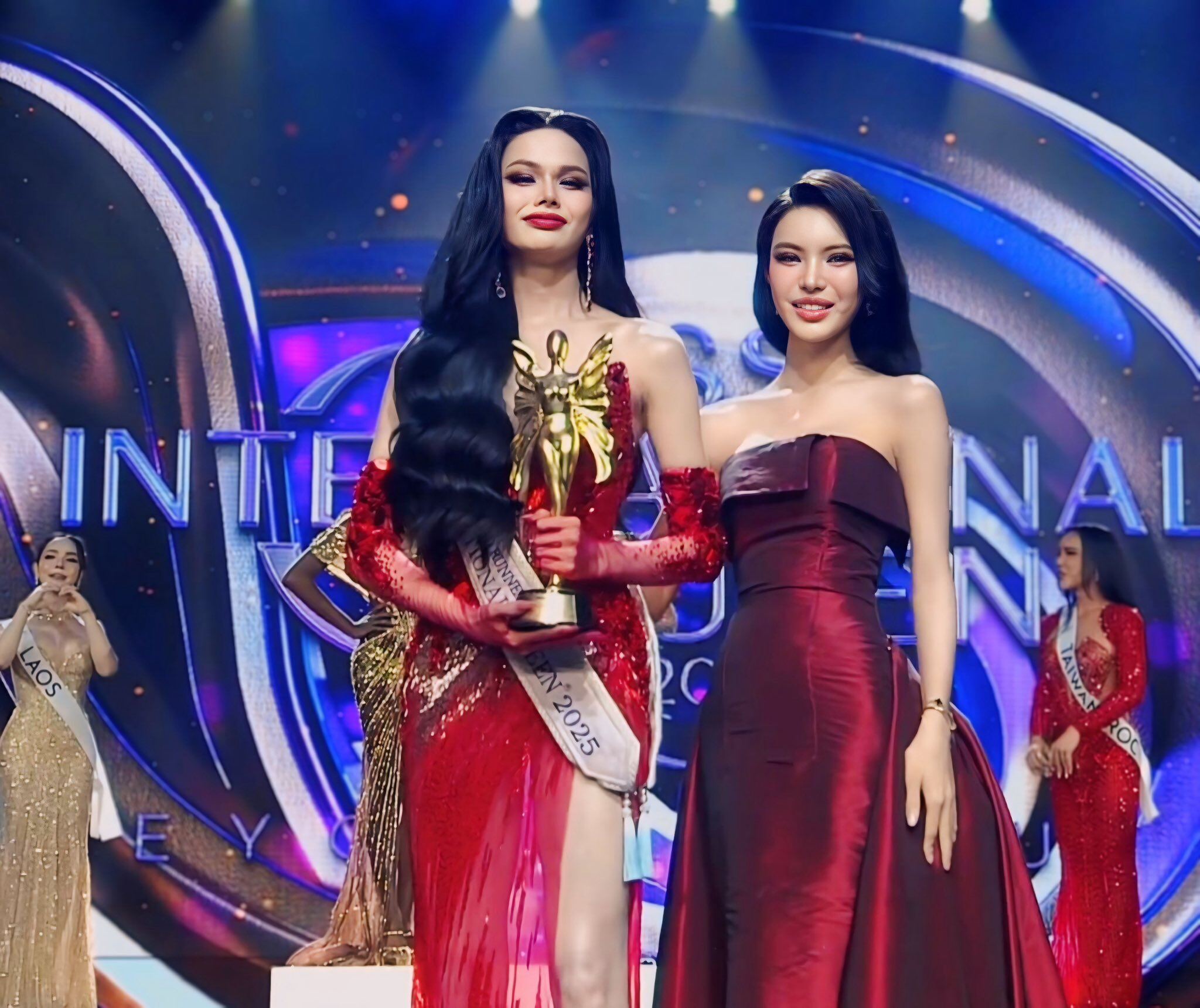 Việt Nam đạt kỷ lục 2 năm liên tiếp giành vị trí Á hậu 2.