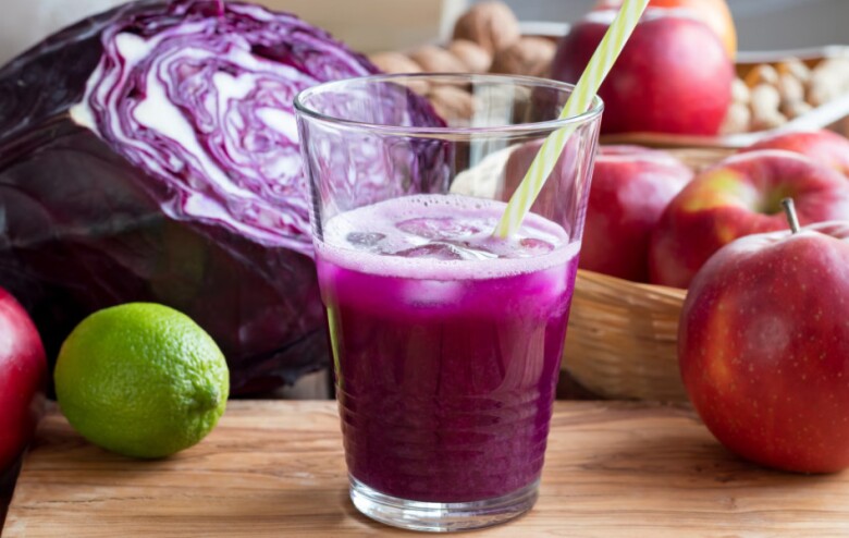 Bí quyết trẻ mãi không già cho phụ nữ 40+ của "nữ thần không tuổi": Mỗi sáng uống 1 cốc nước này để chống lão hóa, dáng nuột nà 7 Bí quyết trẻ mãi không già cho phụ nữ 40+ của amp;#34;nữ thần không tuổiamp;#34;: Mỗi sáng uống 1 cốc nước này để chống lão hóa, dáng nuột nà - 6