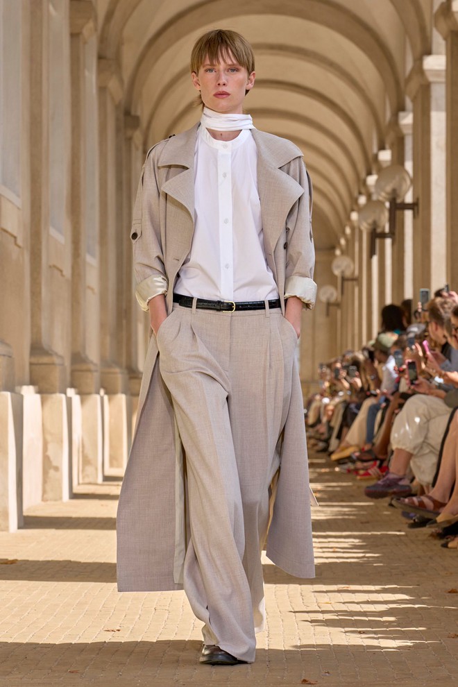 Giúp nàng sang trọng, sành điệu với các gam màu trung tính- Ảnh 2.