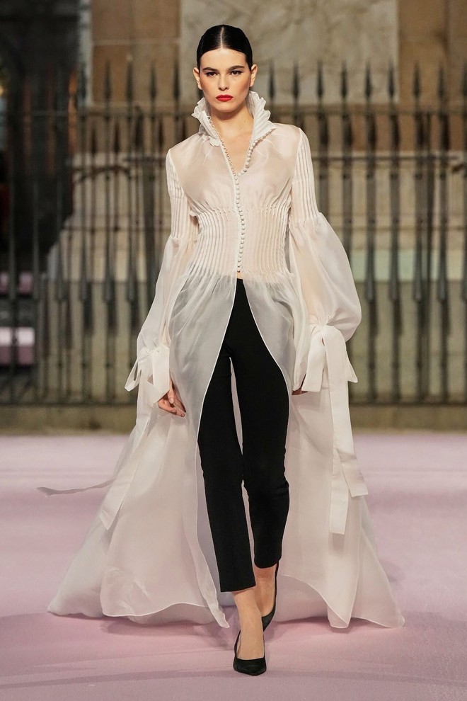 Giúp nàng sang trọng, sành điệu với các gam màu trung tính- Ảnh 6.