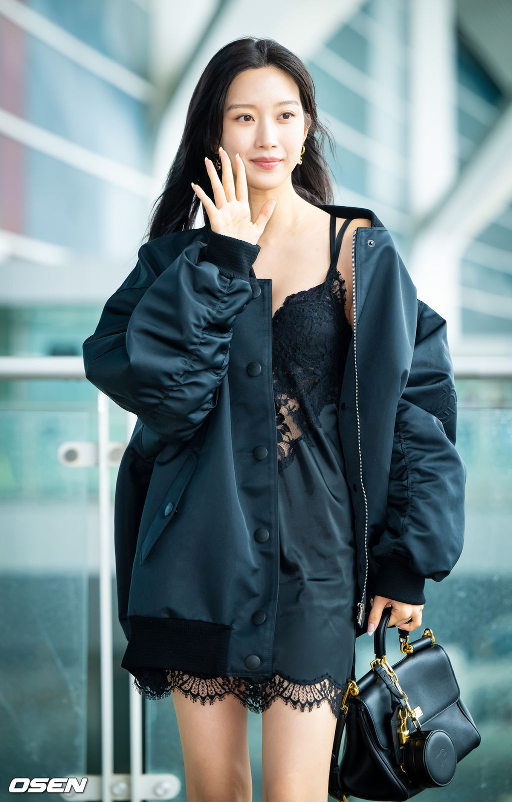 “Công chúa” Jang Won Young đẹp đến từng milimet, ăn đứt “mỹ nhân đỉnh nhất Kbiz” ở điểm này- Ảnh 4.