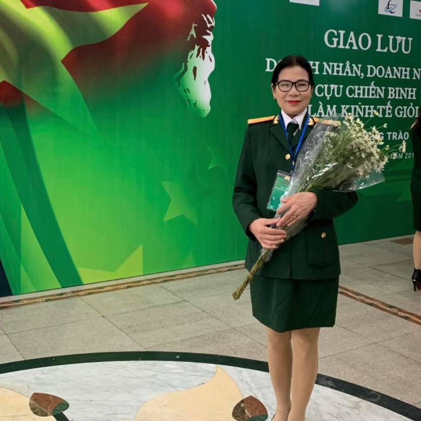 Nữ cựu chiến binh làm giàu từ giun quế - Ảnh 4.