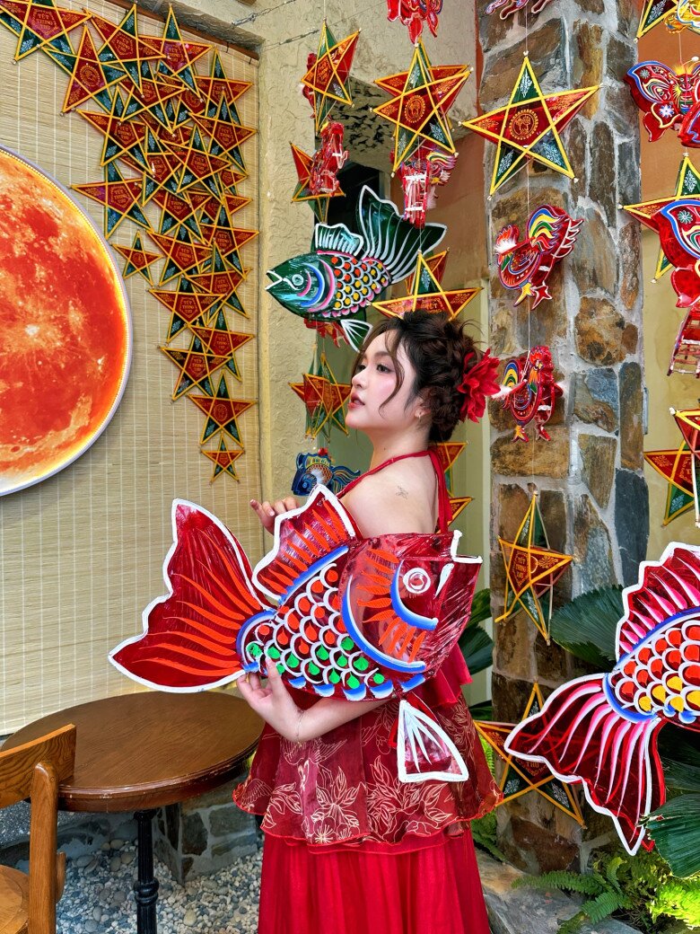 Sợ phố Hàng Mã đông đúc: Lưu lại ngay 6 quán cafe đã amp;#34;lên đồamp;#34; Trung thu cực đẹp, các amp;#34;nàng thơamp;#34; tha hồ sống ảo - 6