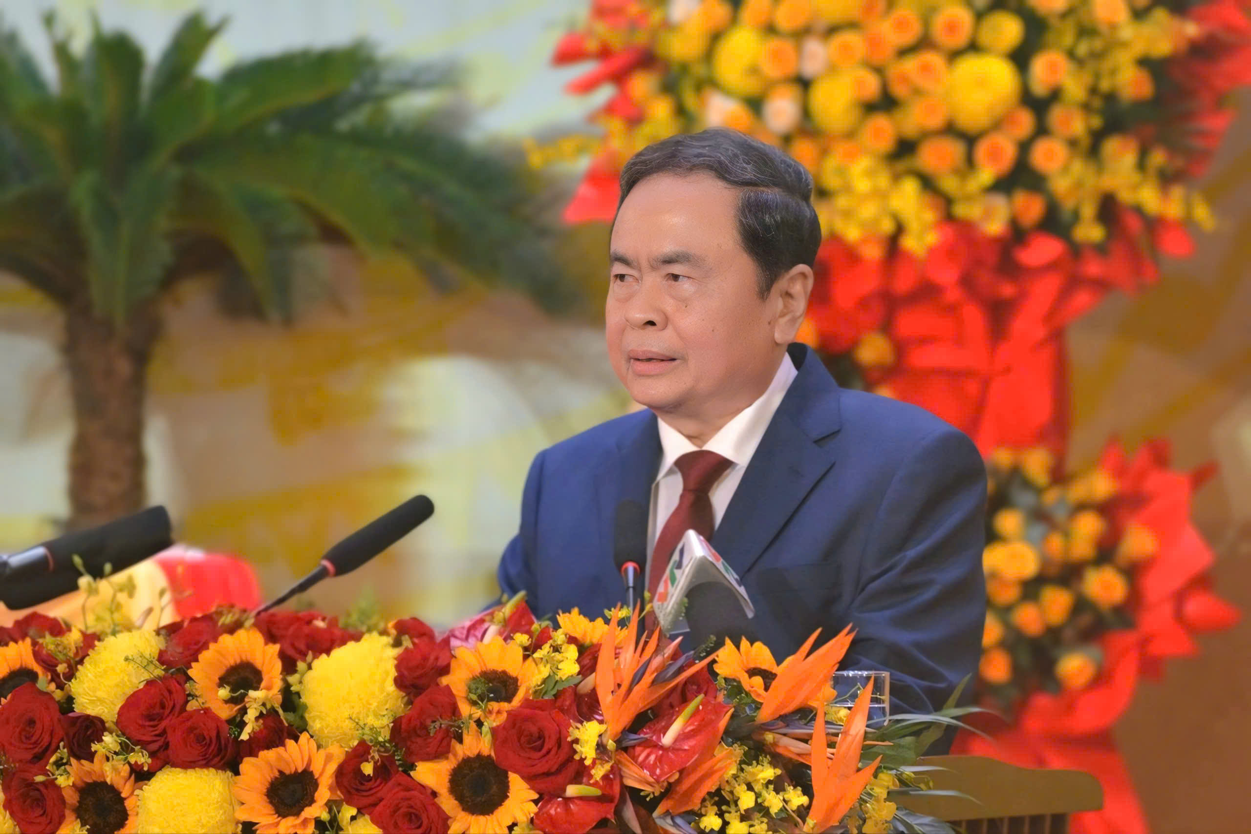 Chủ tịch Quốc hội Trần Thanh Mẫn: Khánh Hòa có lợi thế bứt phá kinh tế biển - Ảnh 2.