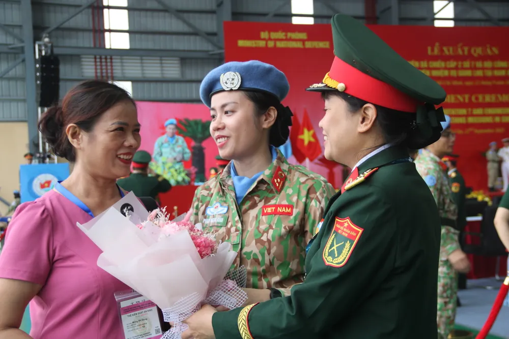 gin-giu-hoa-binh (2).jpg