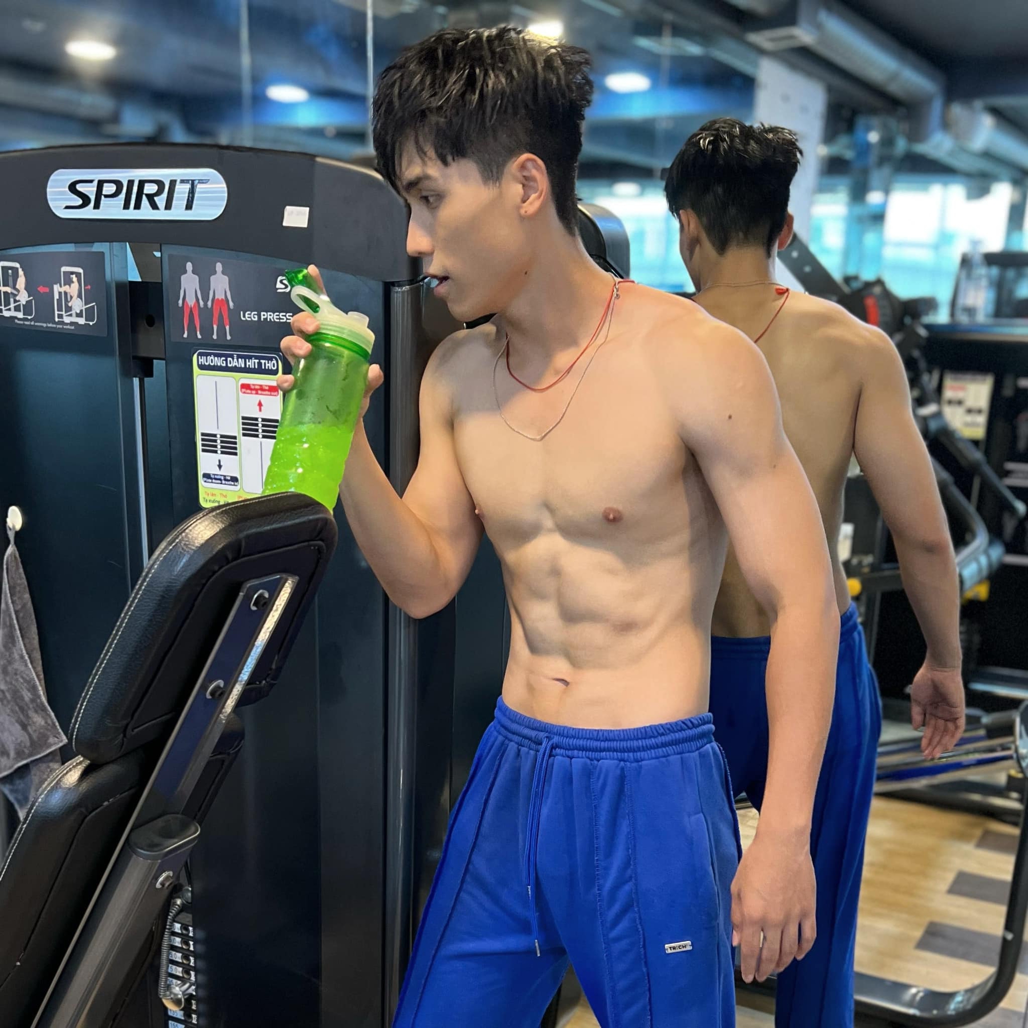 Tử Chiến Trên Không không chỉ 