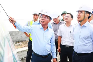 Chủ tịch UBND TP Đà Nẵng Phạm Đức Ấn tiếp tục thị sát 5 dự án trọng điểm 