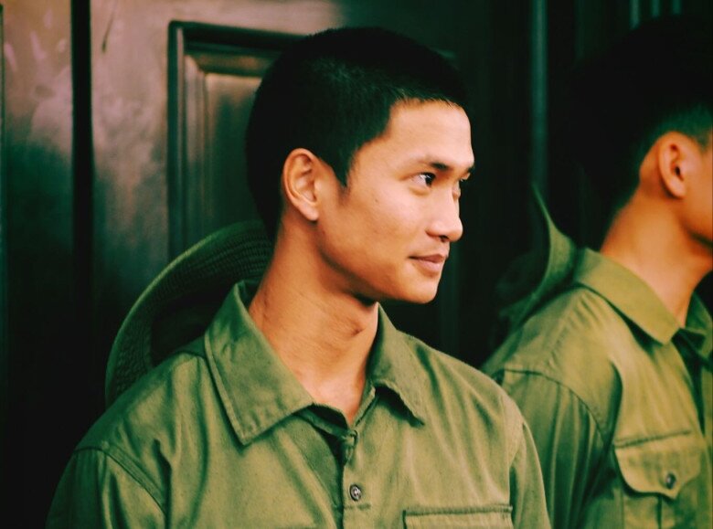 Dàn sao Mưa Đỏ "trượt vai bằng thực lực": Steven Nguyễn và Đỗ Nhật Hoàng suýt đổi vai, 3 người giành giật nam chính đều "tạch" 5 Nguyễn Hùng thấy giữa bản thân và nhân vật Hải có nhiều điểm trùng hợp đáng kinh ngạc