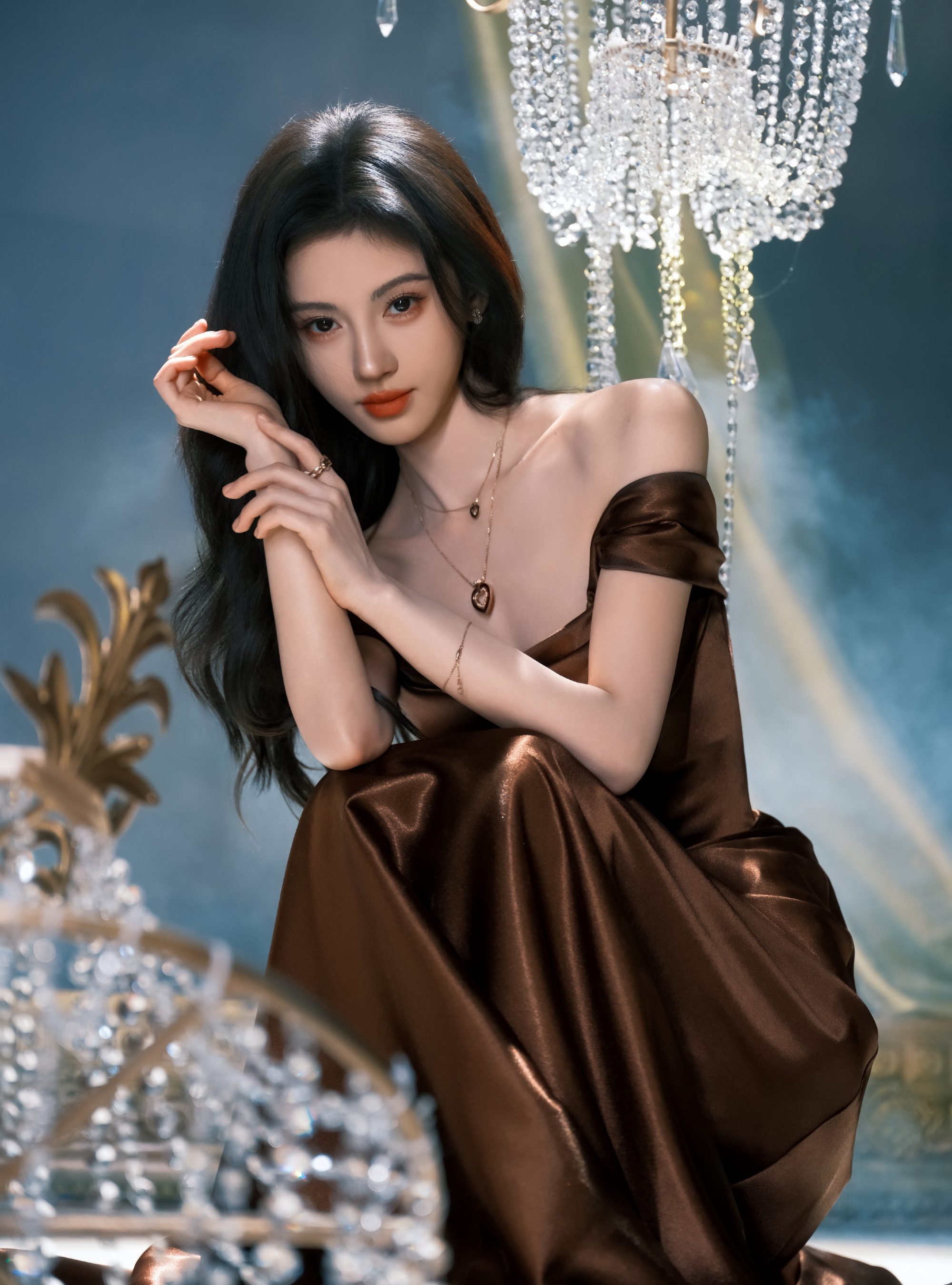 Mỹ nữ 4000 năm bị chỉ trích vì phớt lờ việc sao nam Tam Sinh Tam Thế qua đời- Ảnh 3. Mỹ nữ 4000 năm bị chỉ trích vì phớt lờ việc sao nam Tam Sinh Tam Thế qua đời- Ảnh 3.