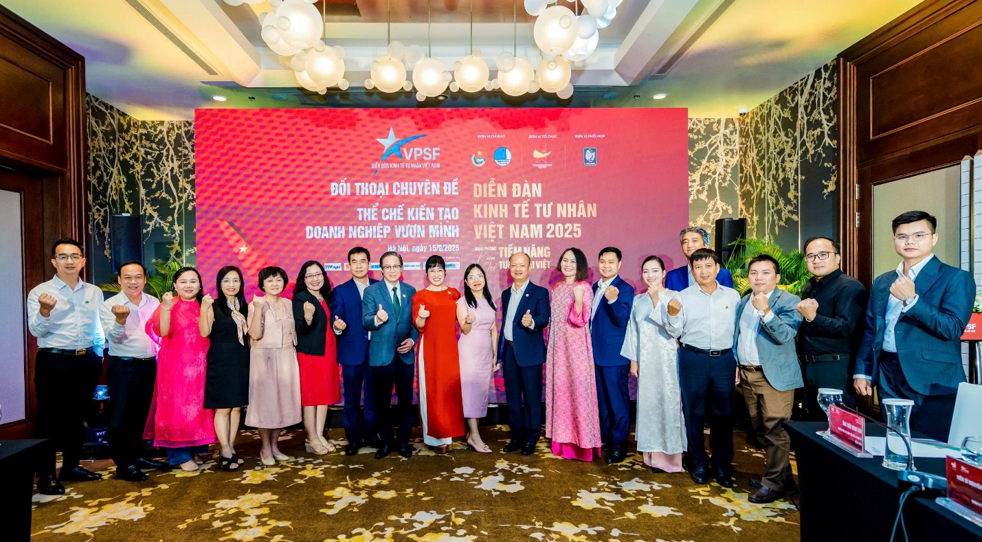 Phó Chủ tịch Hội Doanh nhân trẻ Việt Nam: Xây dựng thể chế KTTN theo cơ chế đồng kiến tạo công - tư- Ảnh 3. Phó Chủ tịch Hội Doanh nhân trẻ Việt Nam: Xây dựng thể chế KTTN theo cơ chế đồng kiến tạo công - tư- Ảnh 3.