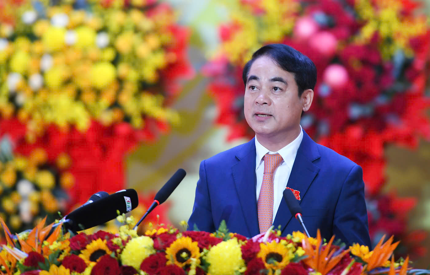 Đại hội Đảng bộ Khánh Hòa: Thông qua Nghị quyết Đại hội Đảng bộ Khánh Hòa: Thông qua Nghị quyết