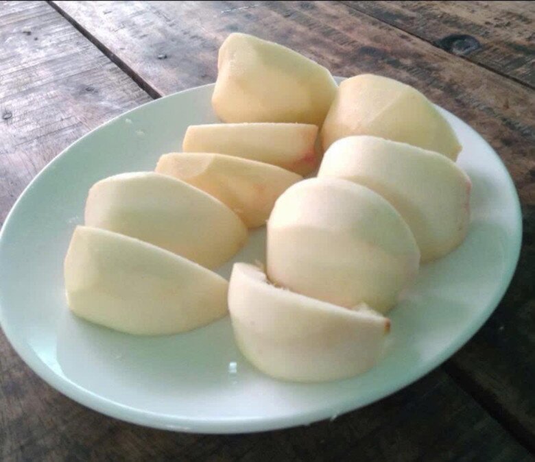 Loại quả có cái tên amp;#34;nên thơamp;#34; là đặc sản nổi tiếng Sóc Trăng, cả quả và cây lá đều tỏa mùi thơm lạ khiến nhiều người tò mò - 5