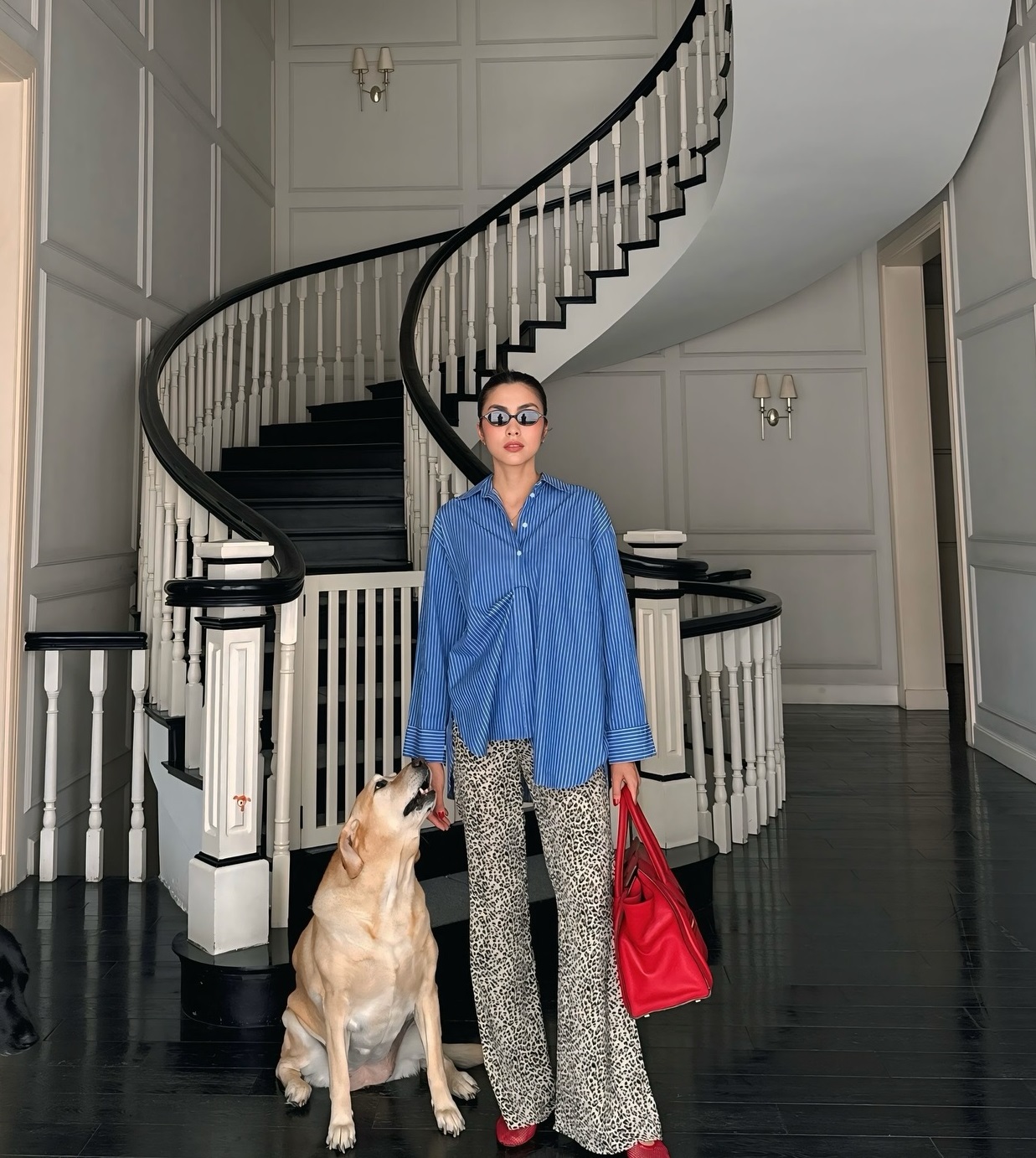 Hóa ra mỹ nhân Việt toàn là cao thủ mặc quần ống rộng, gợi ý 10 cách phối sành điệu đã con mắt - Ảnh 4. Hóa ra mỹ nhân Việt toàn là cao thủ mặc quần ống rộng, gợi ý 10 cách phối sành điệu đã con mắt - Ảnh 4.