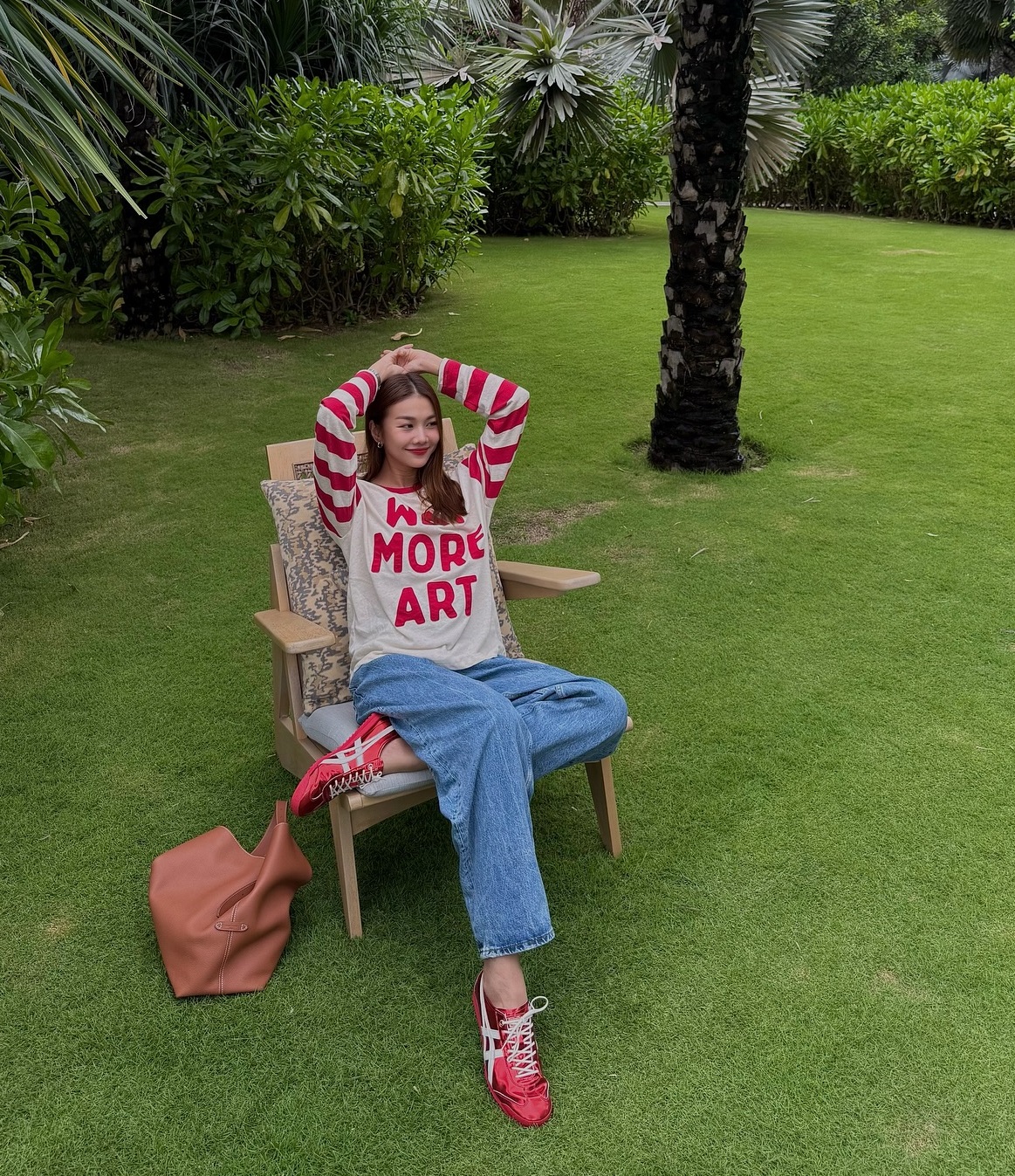 Hóa ra mỹ nhân Việt toàn là cao thủ mặc quần ống rộng, gợi ý 10 cách phối sành điệu đã con mắt - Ảnh 5. Hóa ra mỹ nhân Việt toàn là cao thủ mặc quần ống rộng, gợi ý 10 cách phối sành điệu đã con mắt - Ảnh 5.