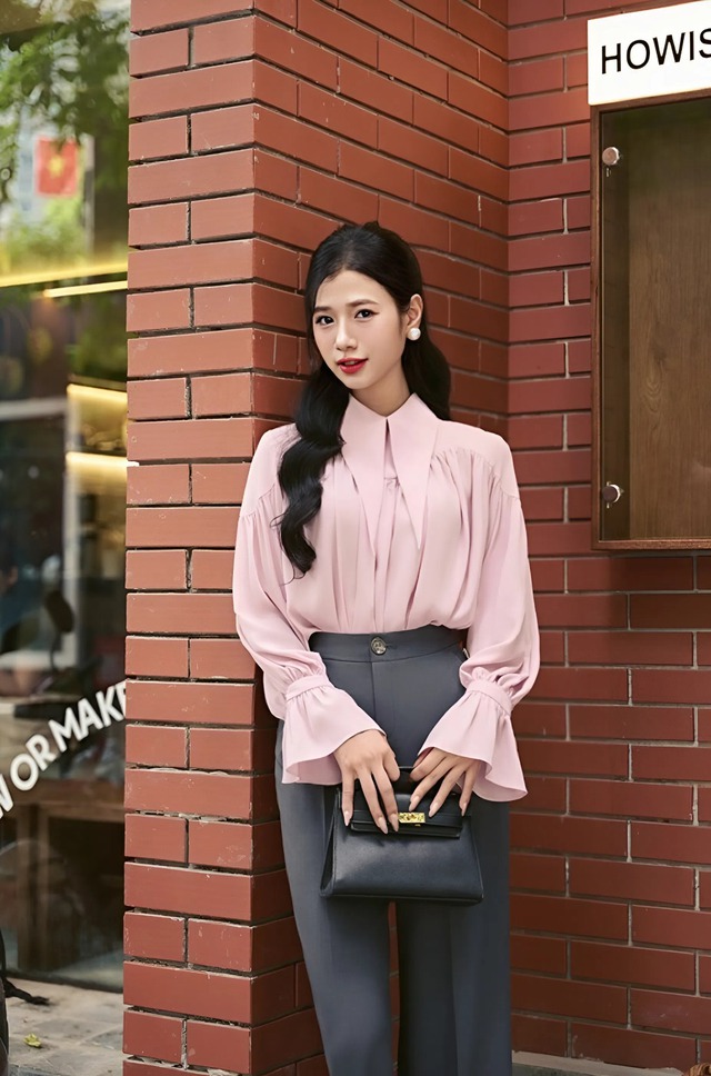 Nhẹ nhàng, bay bổng mà không 'sến' với áo voan- Ảnh 4. Nhẹ nhàng, bay bổng mà không 'sến' với áo voan- Ảnh 4.