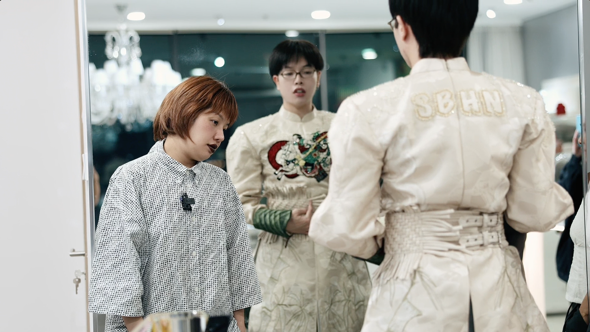 Thời trang Việt viết nên bản sắc cùng Đức Phúc ở Intervision 2025- Ảnh 8.