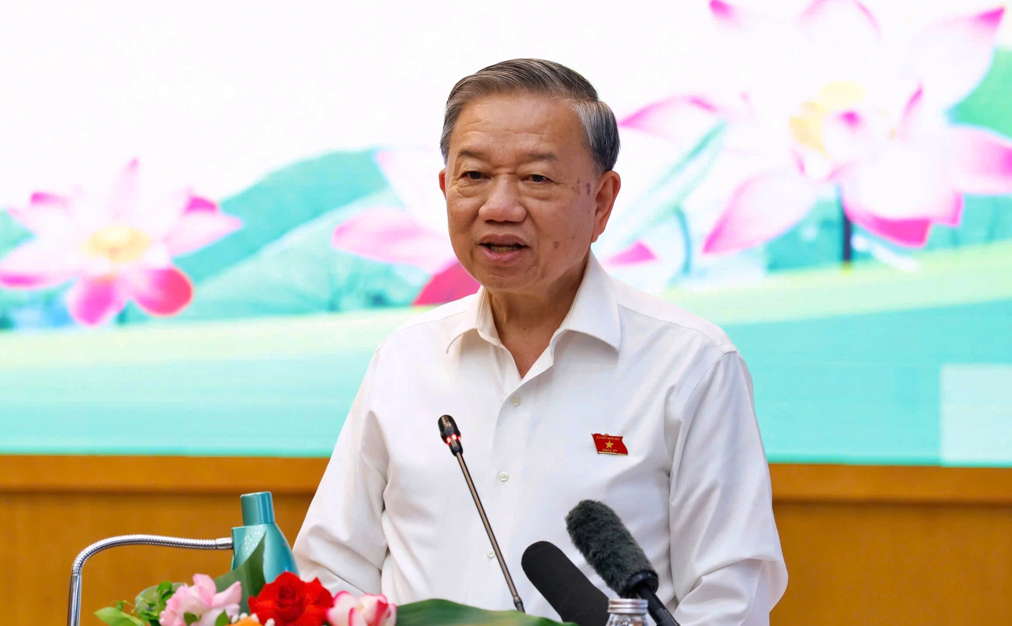 Phổ cập THPT, thiếu trường Nhà nước phải lo 2 Tổng Bí thư: Cả nước hoàn toàn đủ điều kiện để phổ cập THPT - Ảnh 2.