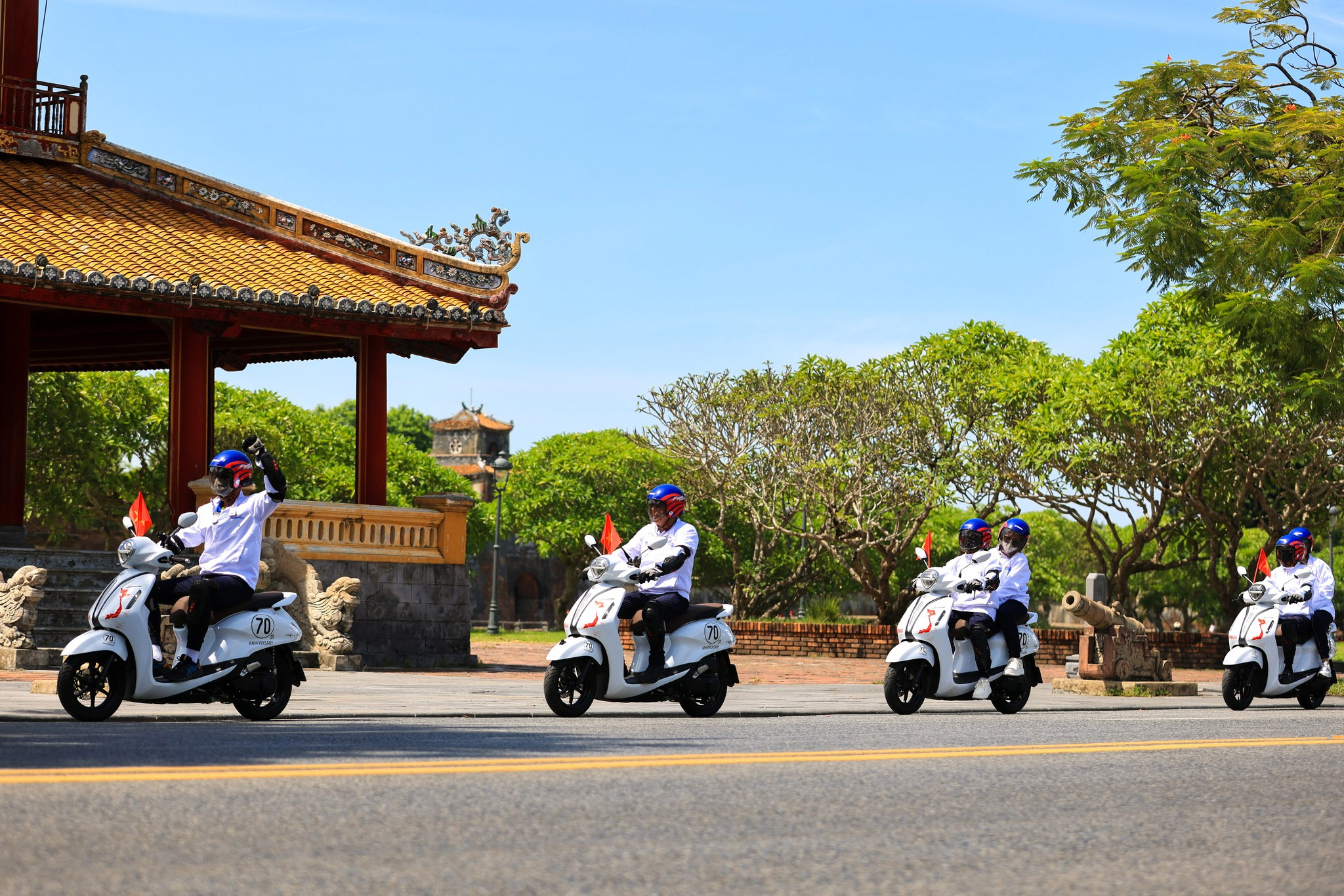 i6-ngoisaovn-w2048-h1366 2 Grande, Yamaha Grande