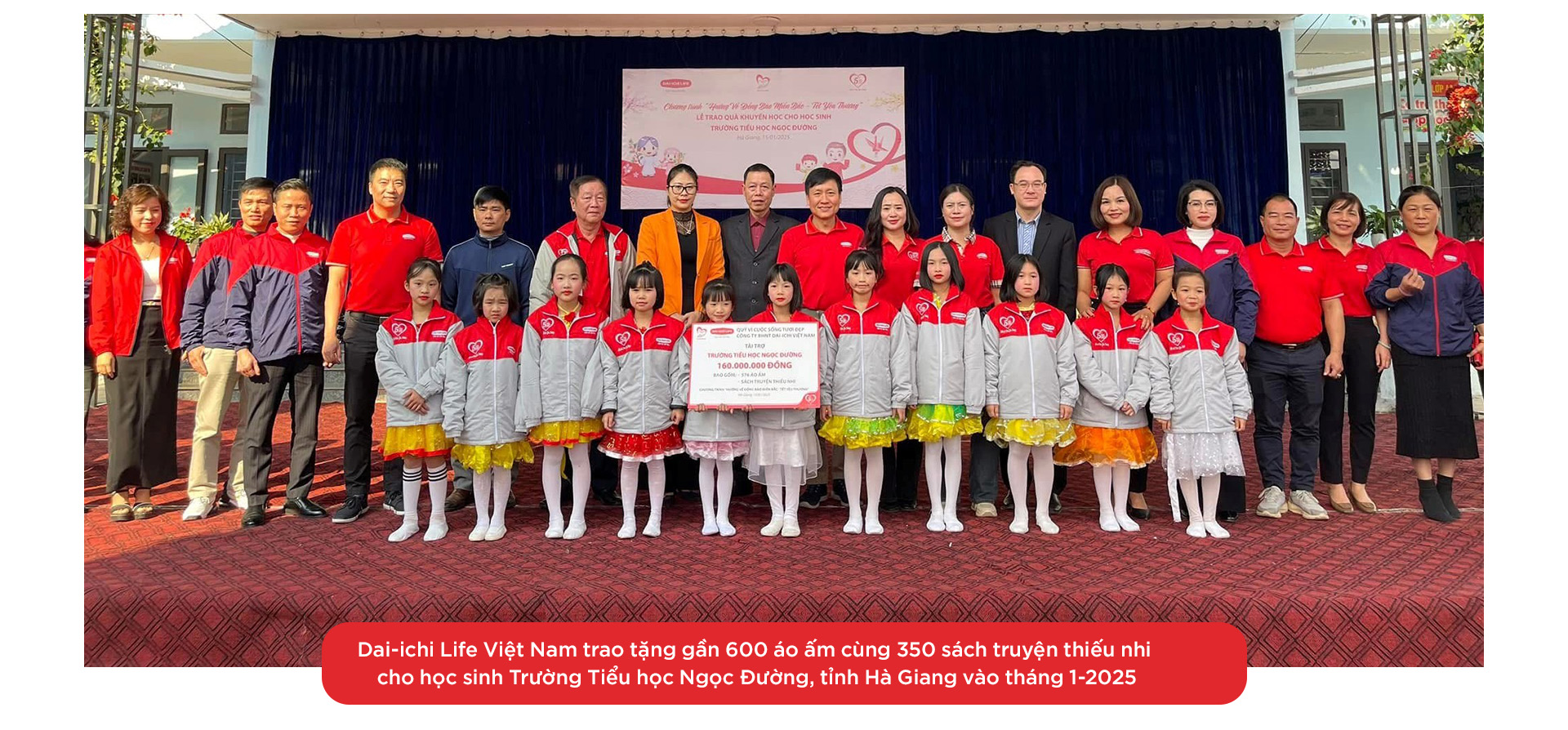 Dai-ichi Life Việt Nam vinh dự đạt danh hiệu Top 500 Doanh nghiệp lớn nhất Việt Nam (2016-2024) - Ảnh 9. Dai-ichi Life Việt Nam vinh dự đạt danh hiệu Top 500 Doanh nghiệp lớn nhất Việt Nam (2016-2024) - Ảnh 9.