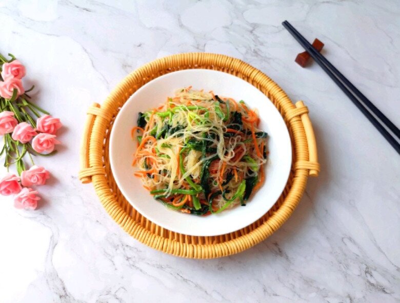 Loại rau bán đầy chợ nhưng siêu giàu vitamin C, cực tốt cho gan, mua về nấu đủ món ngon, ai ăn cũng khen tấm tắc - 2