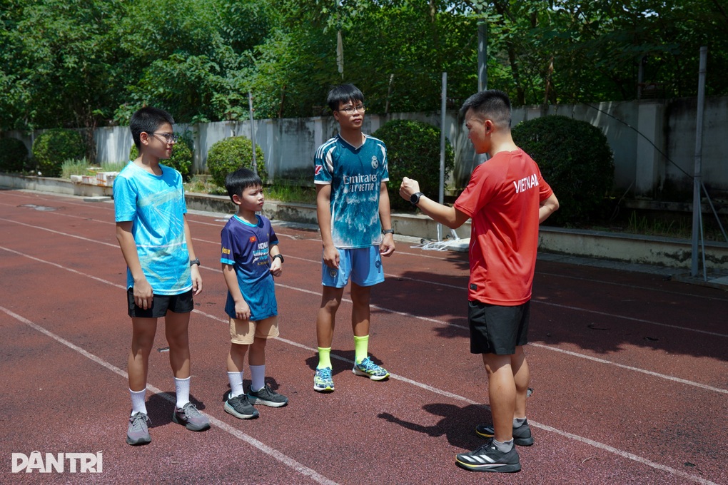 VĐV nhí quyết bảo vệ chức vô địch ở Aqua Warriros Vân Đồn 2025 - Camel Cup - 3