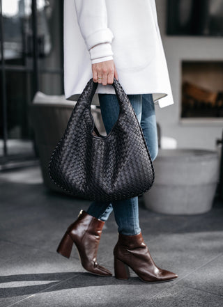 10 thương hiệu túi có doanh thu cao nhất 2025: Quá sốc với số của Balenciaga- Ảnh 7. 10 thương hiệu túi có doanh thu cao nhất 2025: Quá sốc với số của Balenciaga- Ảnh 7.