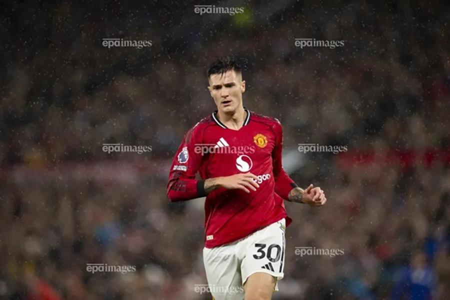 Sesko được khuyên bỏ tập để gây sức ép với MU. ẢNH: EPA Sesko được khuyên bỏ tập để gây sức ép với MU,MU,SESKO