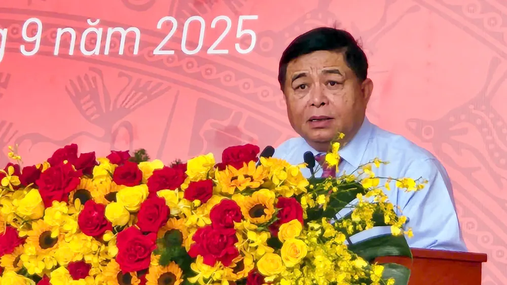 Phó Thủ tướng Nguyễn Chí Dũng phát biểu tại Lễ khởi công. Ảnh: ANH TRINH Phó Thủ tướng Nguyễn Chí Dũng phát biểu tại Lễ khởi công. Ảnh: ANH TRINH