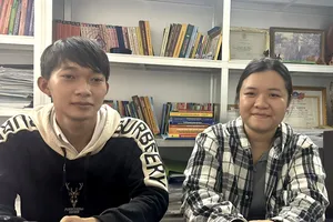 Thành lập hội đồng xem xét miễn chấp hành án cho người chồng giao cấu với vợ khi vợ chưa đủ 16 tuổi