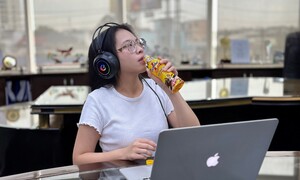 Gen Z có tần suất quan hệ tình dục thấp hơn cả các cụ 61 - 79 tuổi - Ảnh 2.