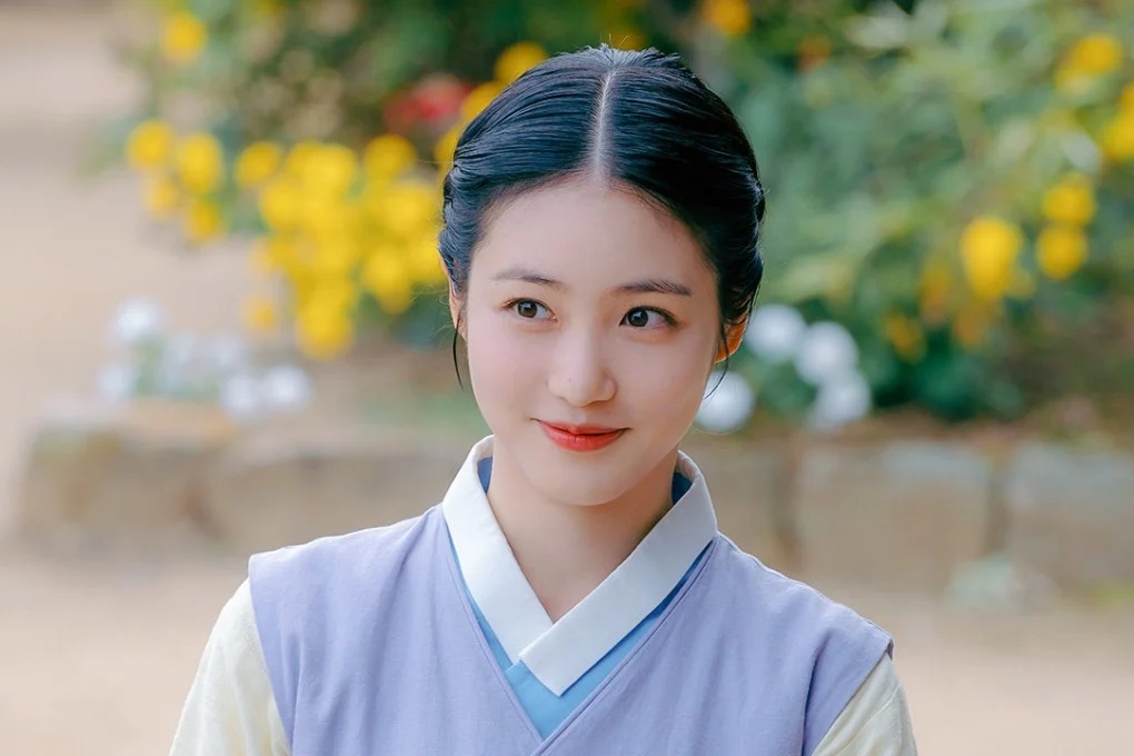 Quá bất công khi mỹ nhân này đóng toàn siêu phẩm mà mãi chưa nổi: 360 độ đẹp hoàn hảo, 2 phim mới nhất định phải xem - Ảnh 8.