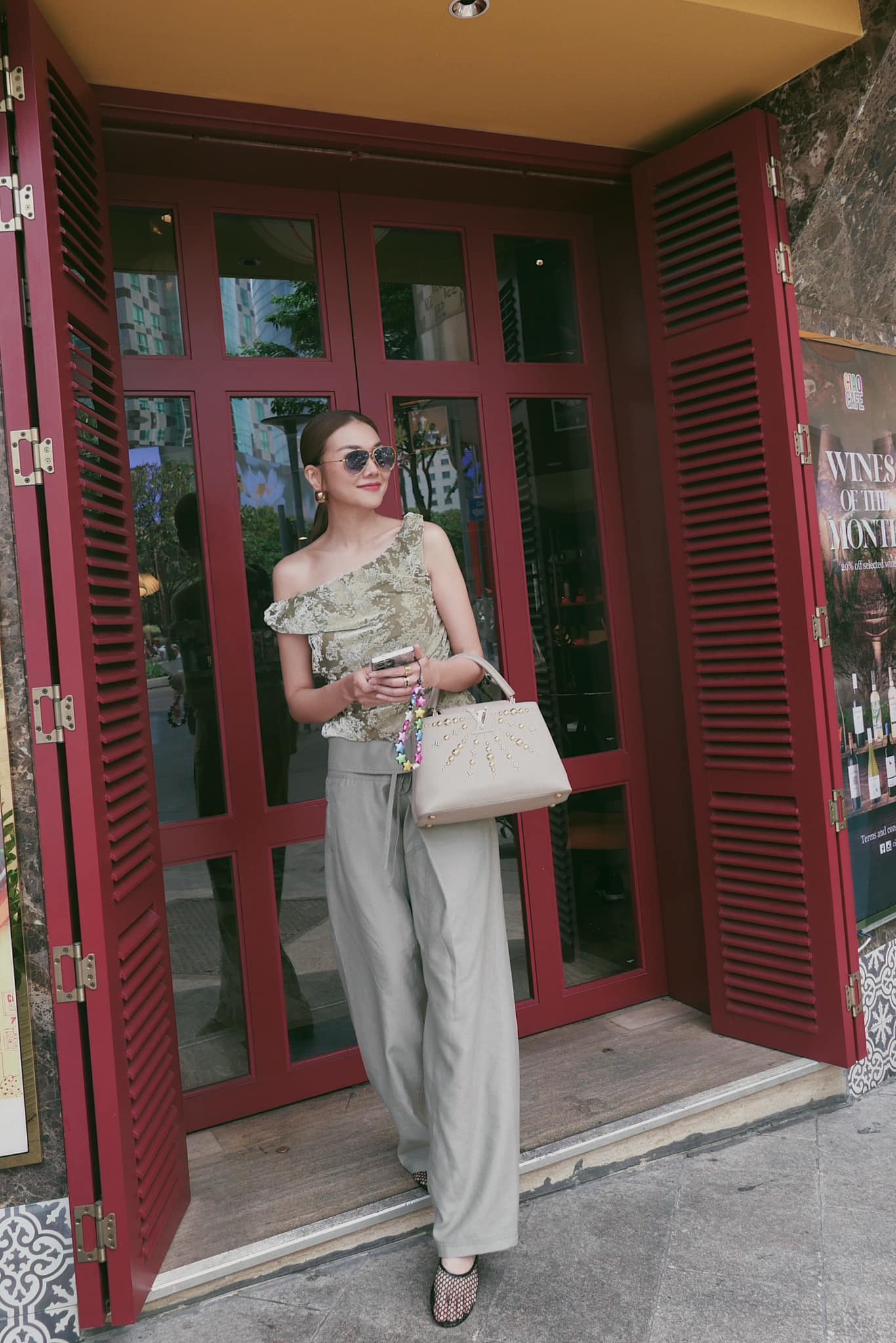 Thanh Hằng gợi ý 10 set đồ mùa thu đẹp và sang dành cho phụ nữ trên 40 tuổi - Ảnh 9.