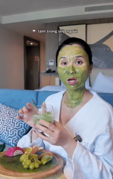 1758737767 316 Day la cach nu CEO Linh Dang giu lan da