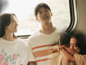 Fan Việt mặc váy cưới, xếp hàng dài chờ gặp Hứa Quang Hán 12 Hứa Quang Hán: Anh chồng quốc dân có gia sản triệu đô, đến Huỳnh Hiểu Minh cũng ngưỡng mộ