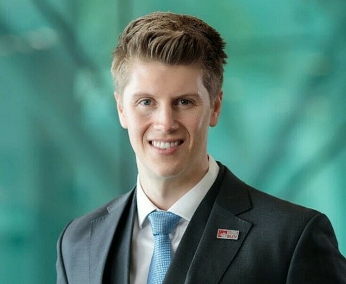 Ba chuyên gia AI quốc tế tại AI4VN 2025 3 PGS.TS Mike Perkin, Chủ nhiệm Trung tâm Nghiên cứu và Phát triển, Đại học Anh Quốc Việt Nam (BUV)