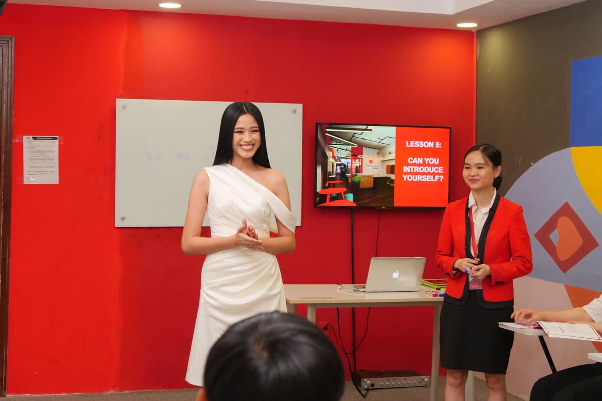 1758747031 747 Jaxtina mo rong co hoi hoc tieng Anh giao tiep