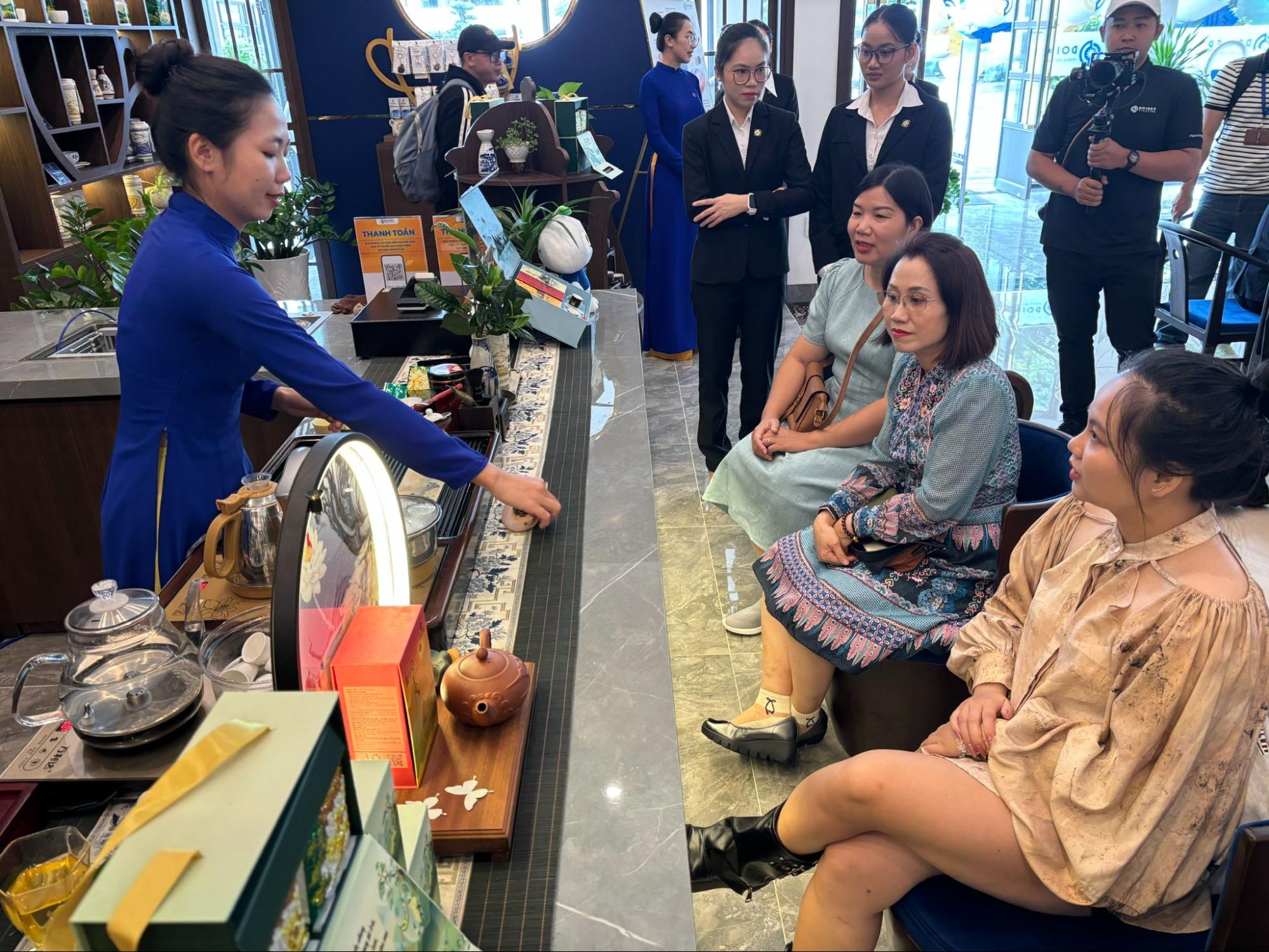 Hành trình trải nghiệm tinh hoa văn hóa trà Việt đầy mới mẻ, ấn tượng- Ảnh 6.