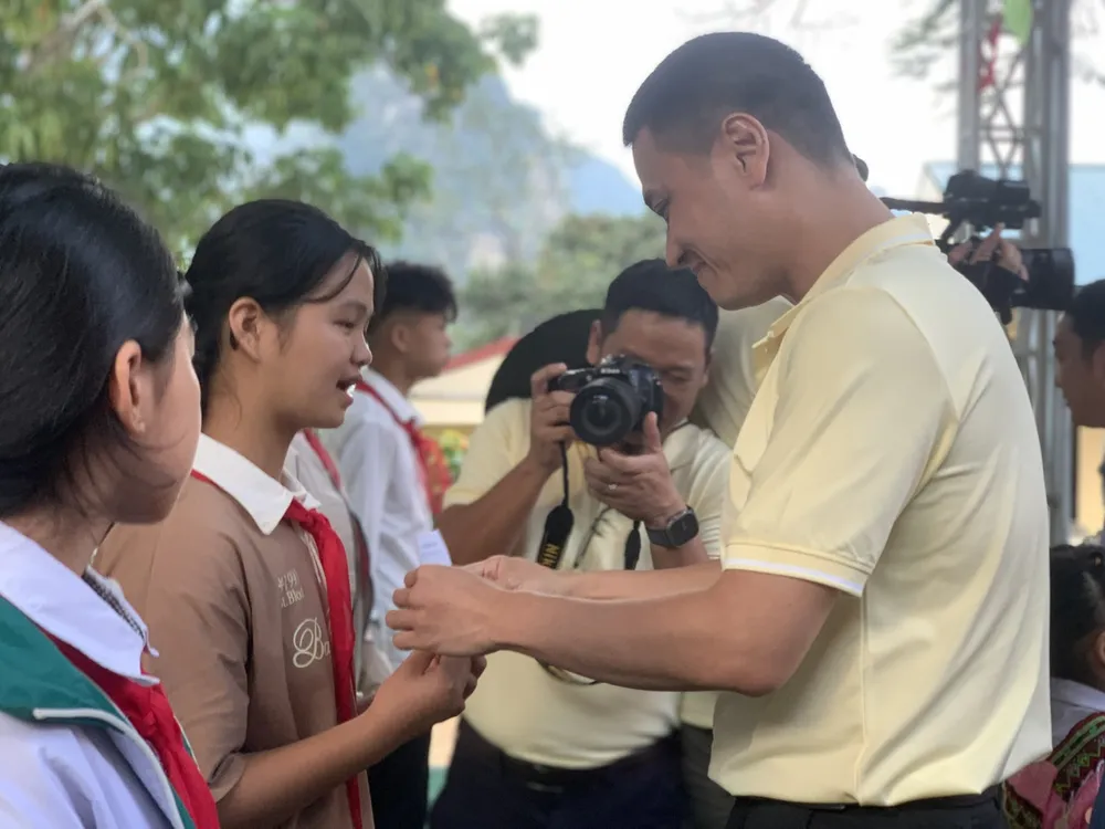 doan-dai-bieu-tri-thuc-tphcm-ve-nguon (11).jpg