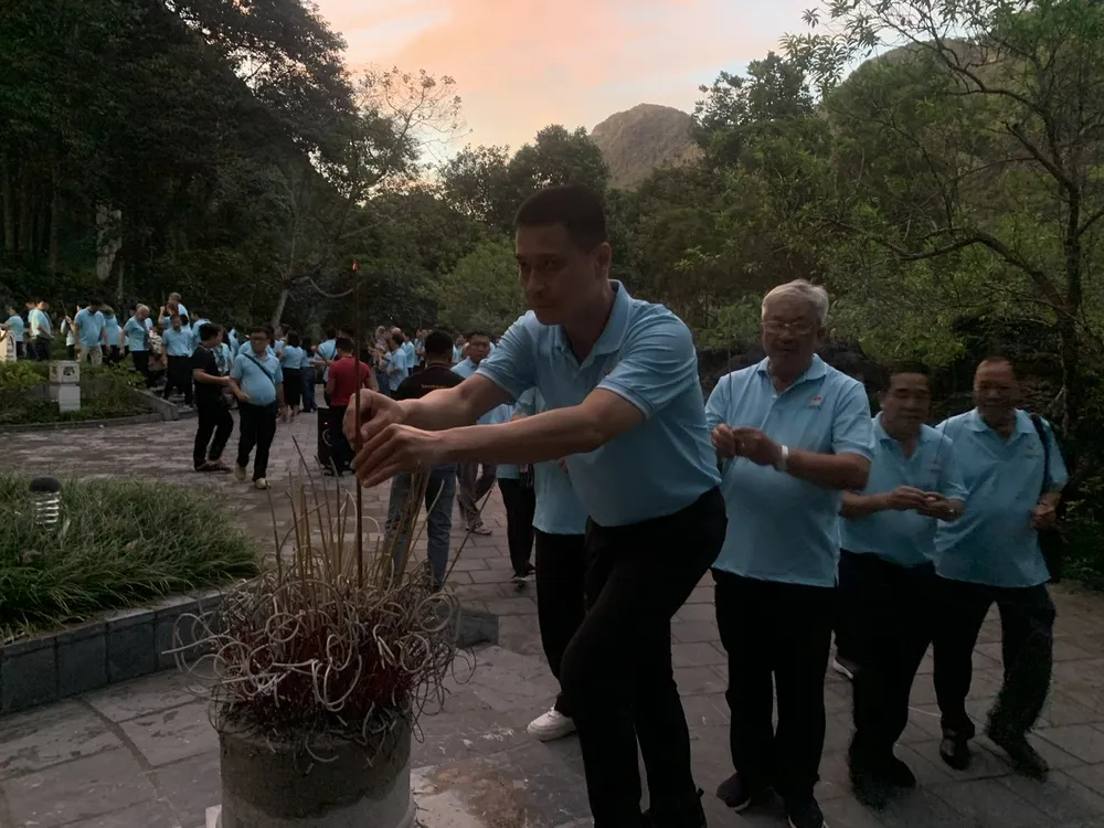 doan-dai-bieu-tri-thuc-tphcm-ve-nguon (7).jpg