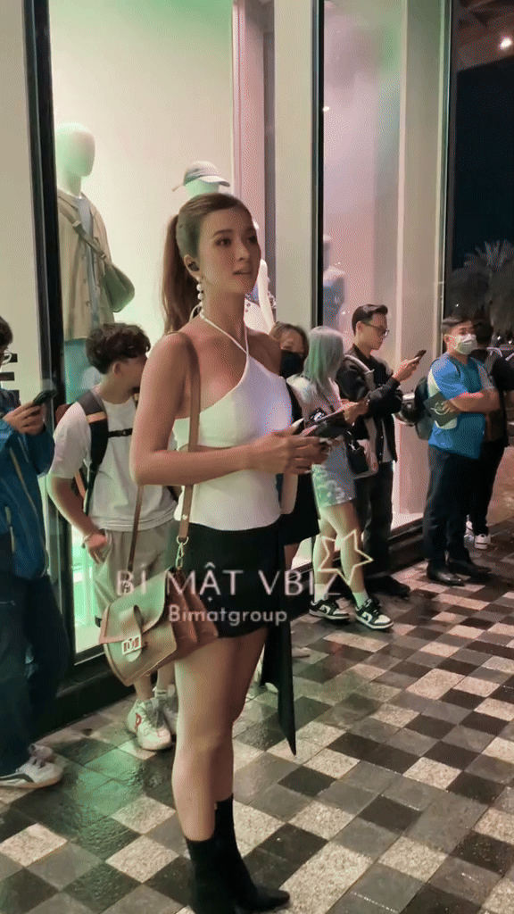 Nghệ sĩ ưu tú 38 tuổi có khoảnh khắc cam thường xứng danh 