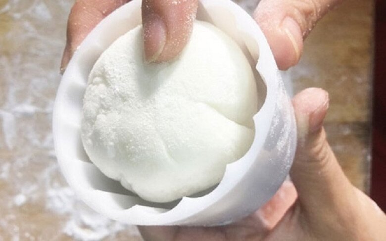 Cách làm bánh Trung thu dẻo nhân thập cẩm truyền thống thơm ngon, chuẩn vị tại nhà 3 Cách làm bánh Trung thu dẻo nhân thập cẩm truyền thống thơm ngon, chuẩn vị tại nhà - 3