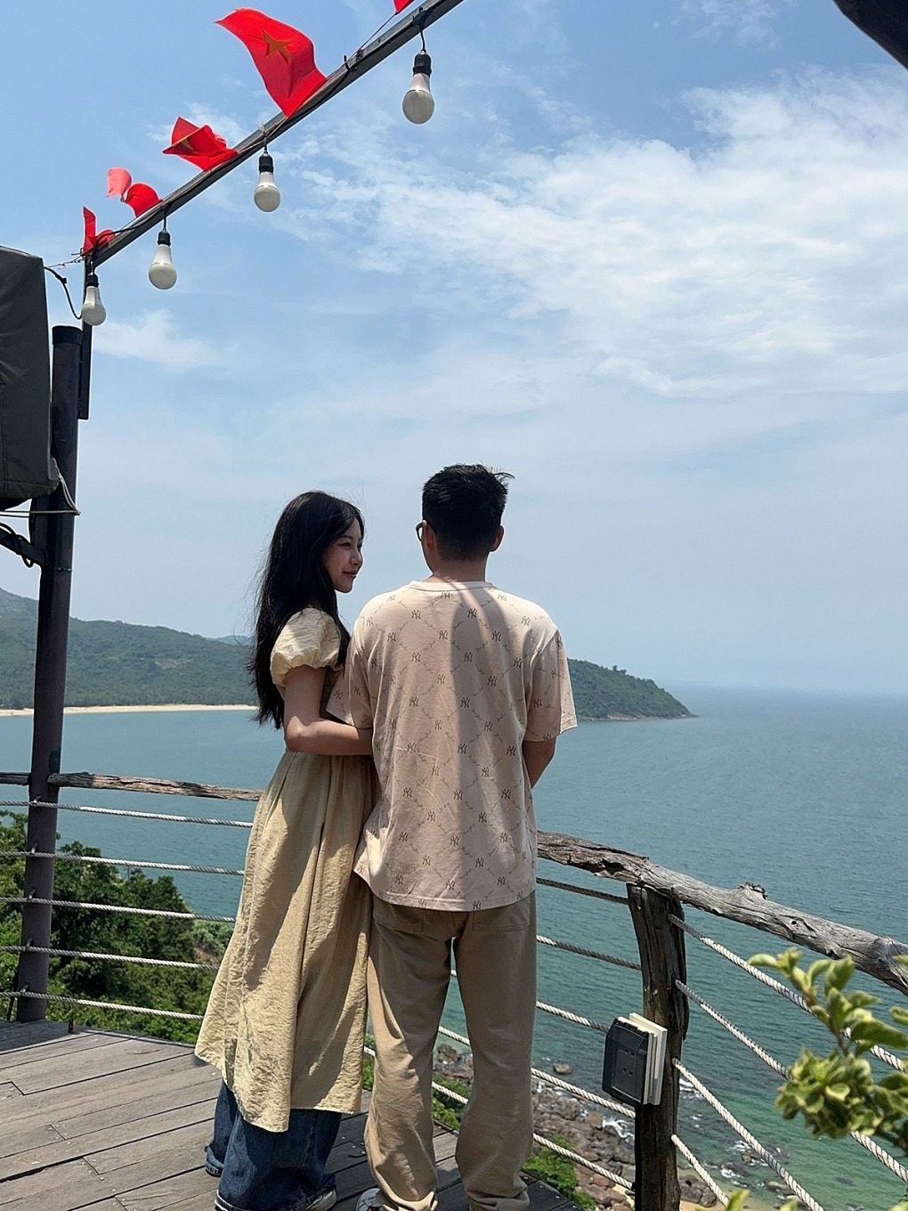 Streamer Nắng yêu kiều khi thử váy cưới, dân tình xuýt xoa: "Thắng đời 10-0 vì cưới đúng người!"- Ảnh 6.